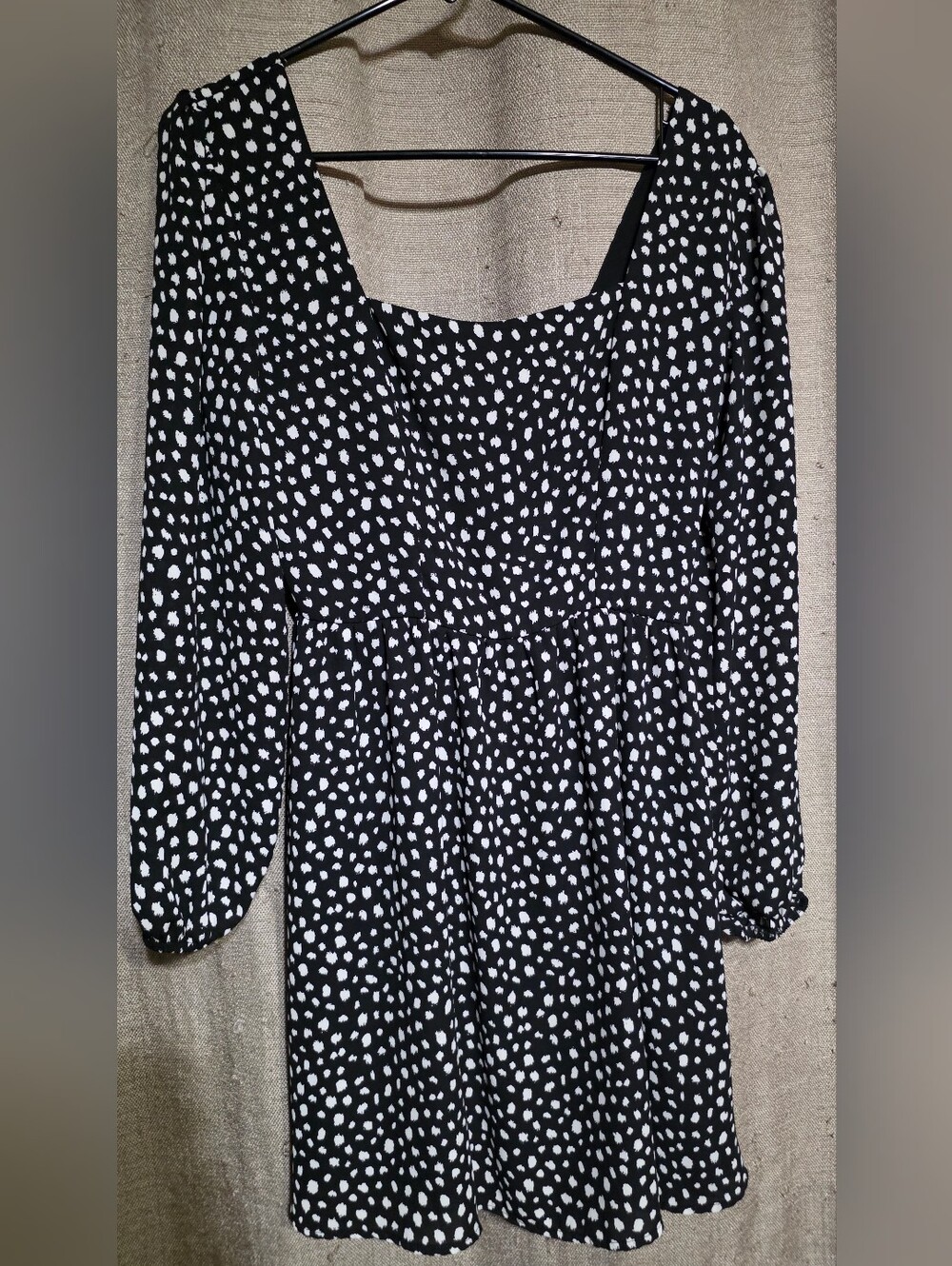 Lola Grace SZ M Black & White Polka Dot Long-Sleeve Mini Dress